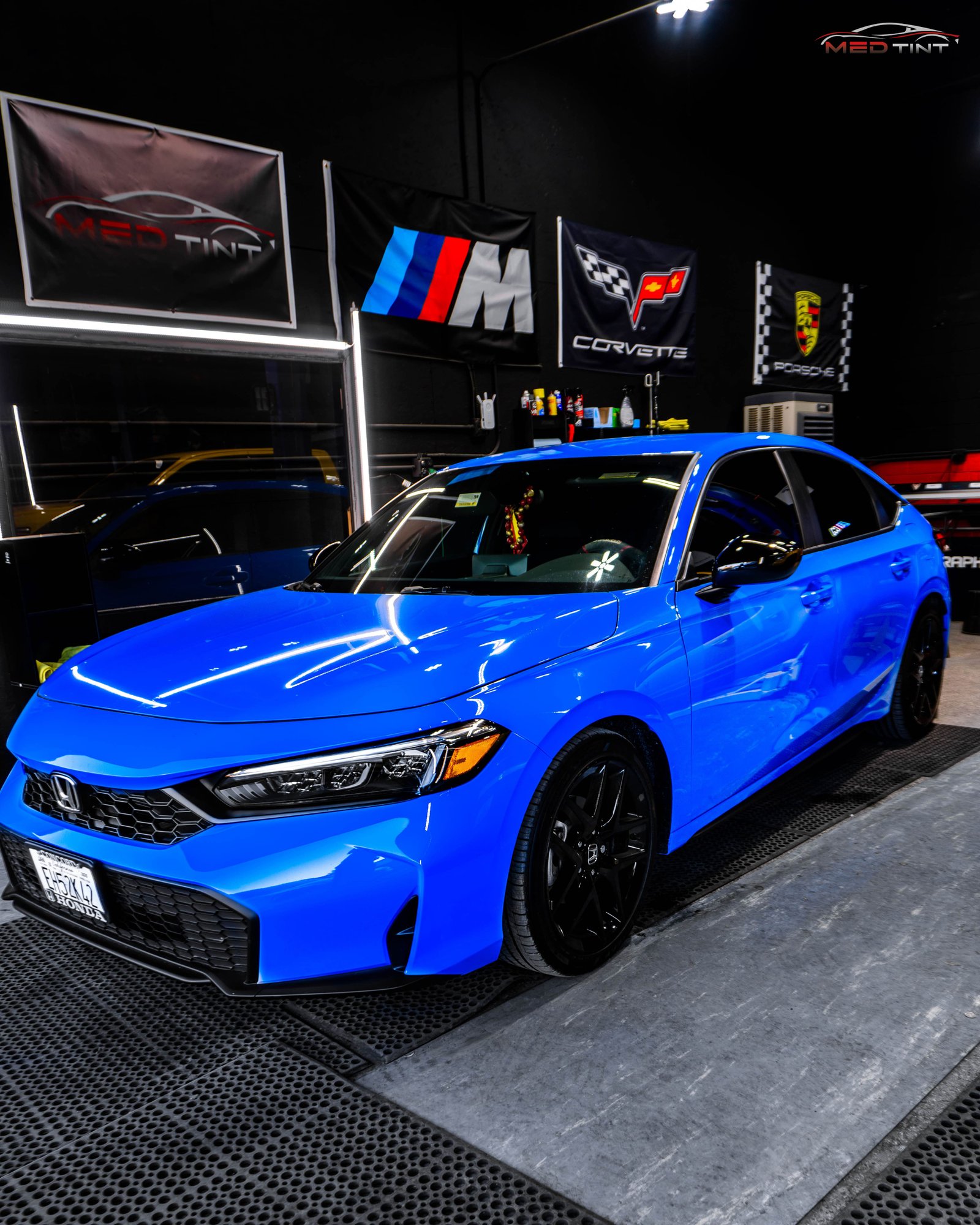 Ceramic tint